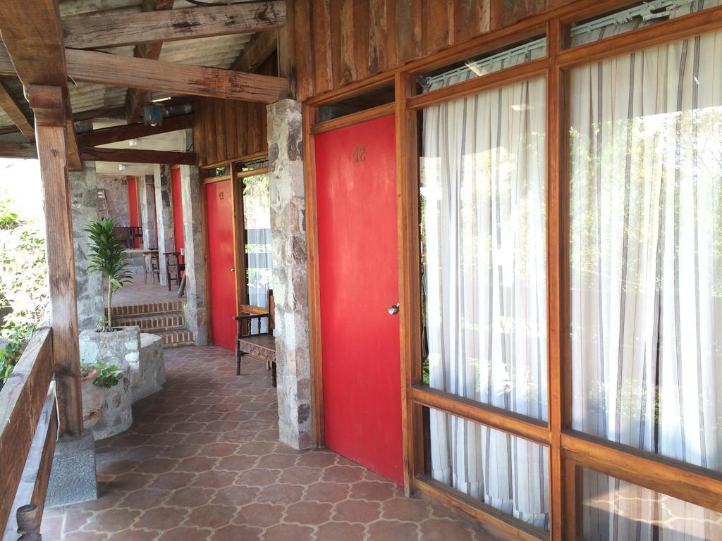סן אנטוניו פאלופו Hotel Terrazas Del Lago מראה חיצוני תמונה